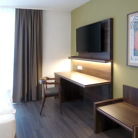 Hotel Tools 3*