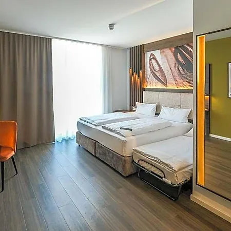 Roomingtons Alb 3*