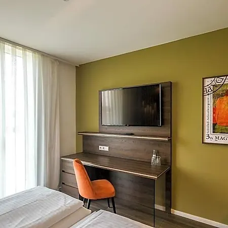 Roomingtons Alb 3* Laichingen