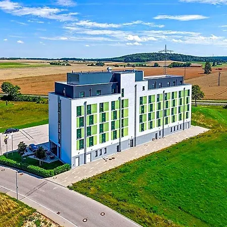 Roomingtons Alb Hotel